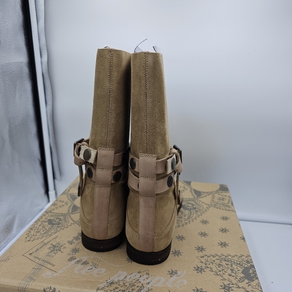 Free People Hayden Suede Pull On Ankle Boots Size 37(6.5-7) - Picture 8 of 10